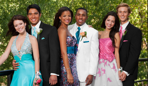 VOTE: Should Girls Ask Guys to Prom?