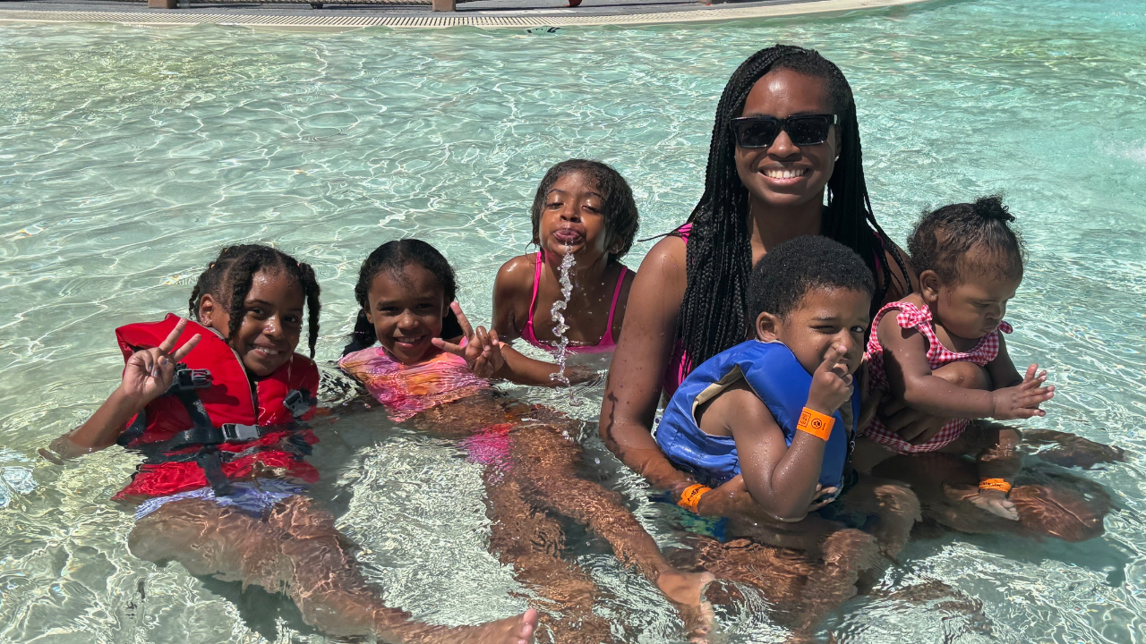 Great Wolf Lodge Anaheim – Baby & Littles – Affordable Family Fun (Room Tour, Food, Water Park)